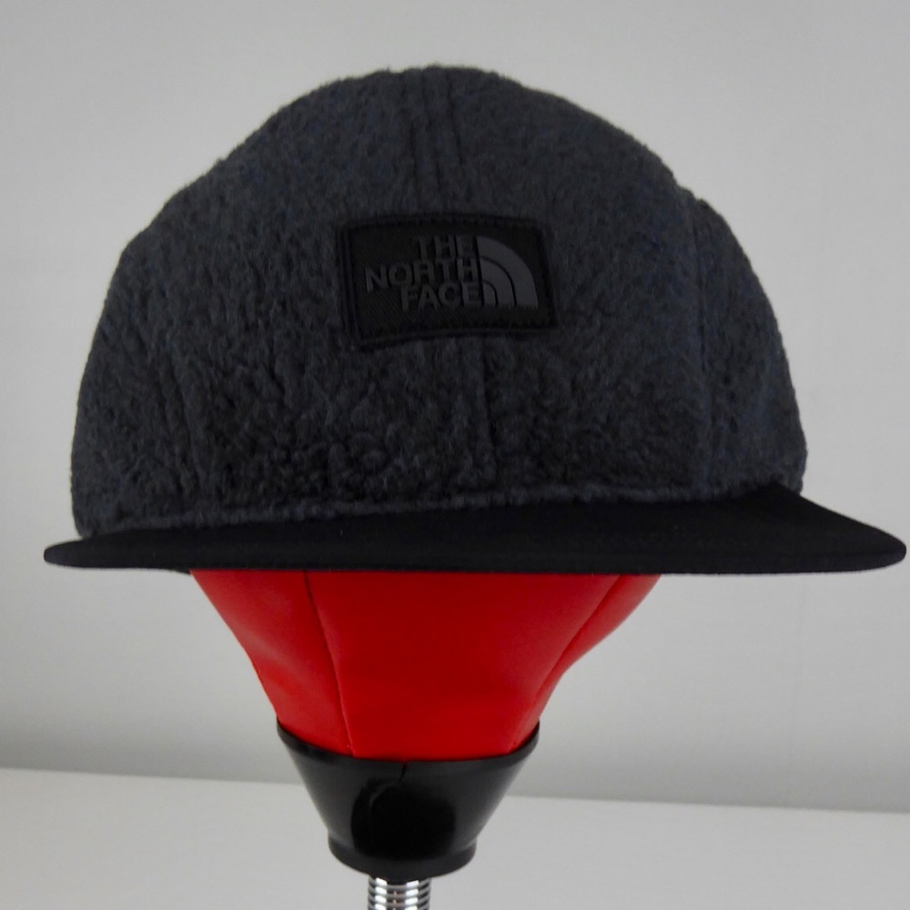 The North Face Sherpa Fleece Crusher Hat NWT Gray - Picture 5 of 7